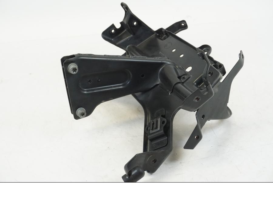 Extrabild3 på Toppkåpstag från en BMW F 650 CS -2003 motorcykel.