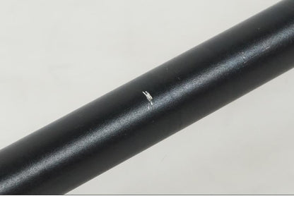 Vänster sida på Styre från en KTM 690 SMCR -2019 motorcykel.