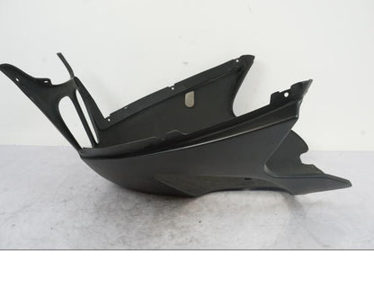 Vänster sida på Magkåpa från en BMW K 1200 RS -1999 motorcykel.