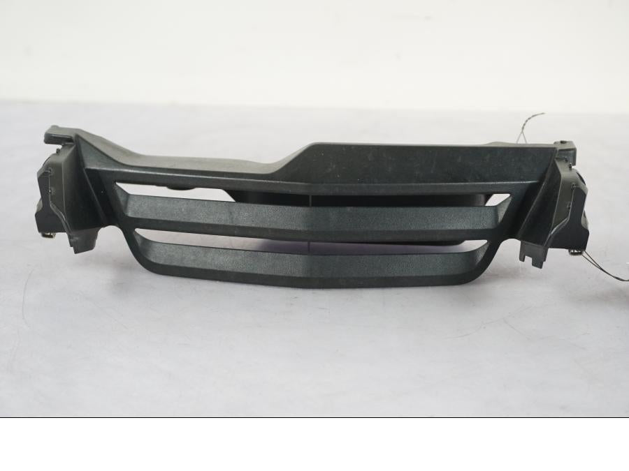 Framsidan på Luftvinge från en BMW R 1250 GS -2019 motorcykel.