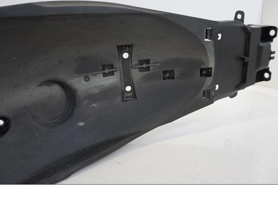 Extrabild6 på Undertail från en BMW R 1250 GS -2019 motorcykel.