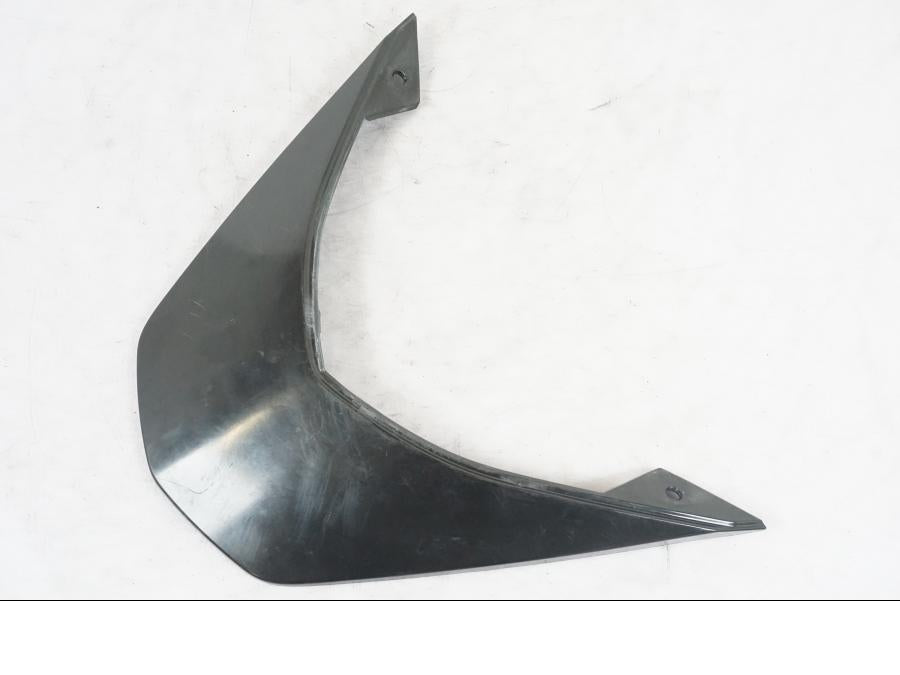 Framsidan på Bakvinge från en KTM 690 Duke -2015 motorcykel.