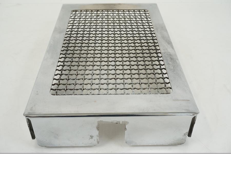 Vänster sida på Oljekyldekor från en Kawasaki VN 1500 -1996 motorcykel.