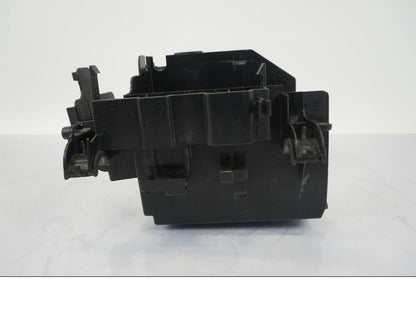 Baksidan på Batterihållare från en BMW R 1250 GS -2019 motorcykel.