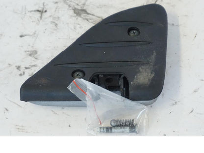 Höger sida på Fotpinne från en Honda SH 300 A -2011 scooter.