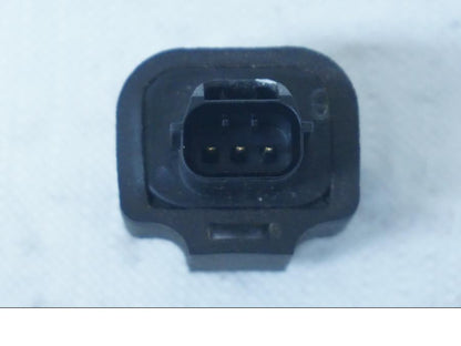 Baksidan på Tilt Sensor från en Kawasaki Ninja 650 -2018 motorcykel.