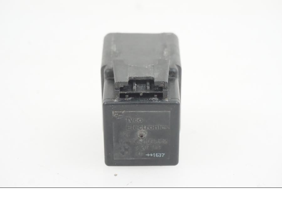 Höger sida på Startrelä från en BMW R Ninet -2017 motorcykel.