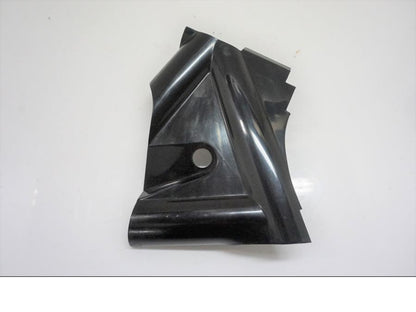 Framsidan på Ramplast från en Yamaha XVZ 1300 -1997 motorcykel.