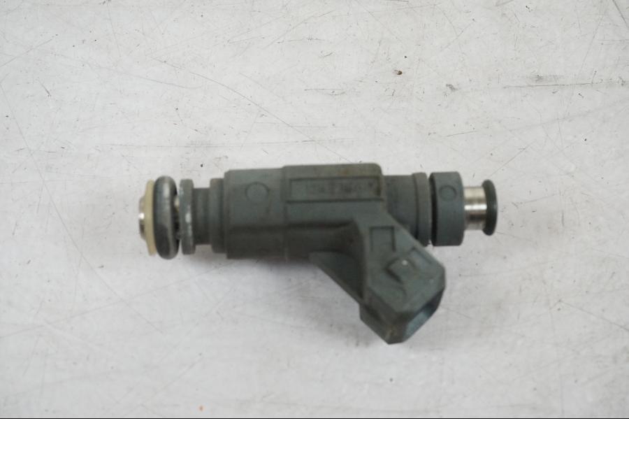 Framsidan på Spridare från en BMW R 850 R -2004 motorcykel.