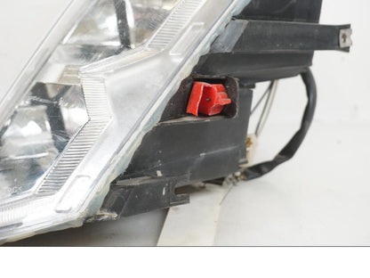 Vänster sida på Strålkastare från en Hyosung TE 450 Rapier -2008 ATV.