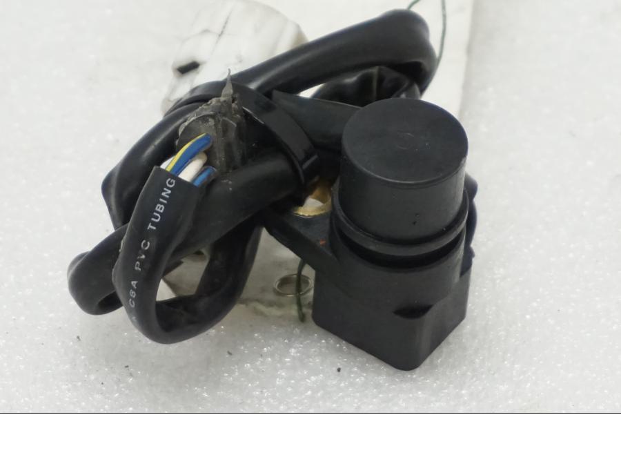 Framsidan på Hastighetsgivare från en Yamaha TDM 900 -2002 motorcykel.