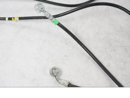 Höger sida på Bromsledning från en KTM 390 Duke -2018 motorcykel.