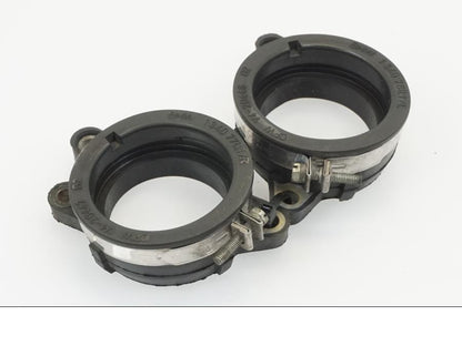 Baksidan på Insug från en BMW R 1150 R -2002 motorcykel.