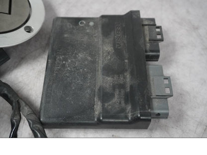 Snett uppifrån på Låssats från en Kawasaki ZX-10R -2008 motorcykel.