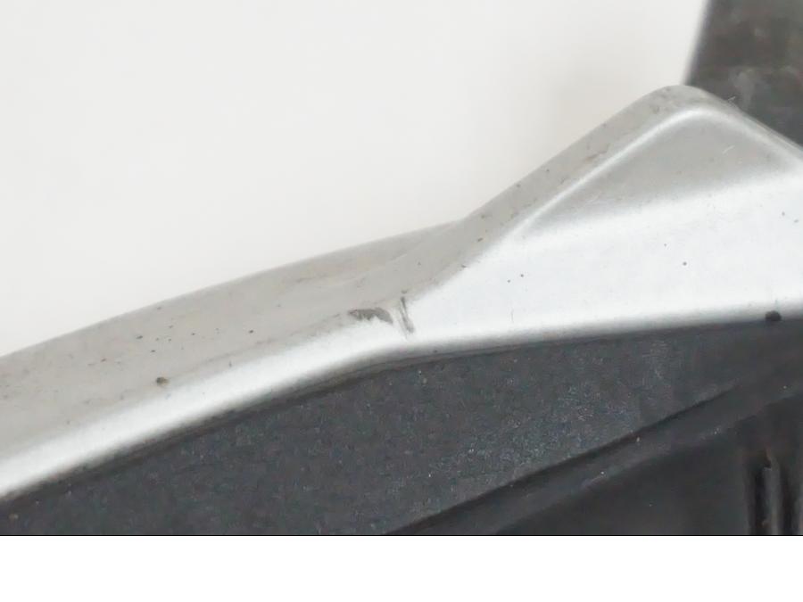 Snett uppifrån på Fotpinne från en BMW F 650 CS -2002 motorcykel.