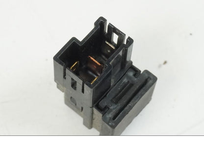 Snett nerifrån på Relä från en KTM 990 SM -2009 motorcykel.