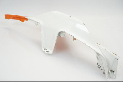 Höger sida på Bakram från en KTM 690 Duke -2012 motorcykel.