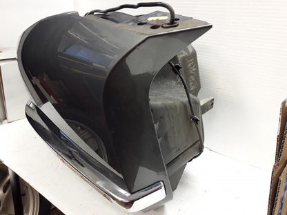 Höger sida på Sidoväska från en BMW K 1200 LT -2006 motorcykel.