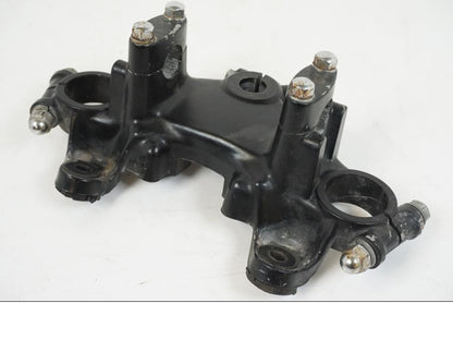 Baksidan på Gaffelkrona från en Suzuki GS 1000 -1978 motorcykel.