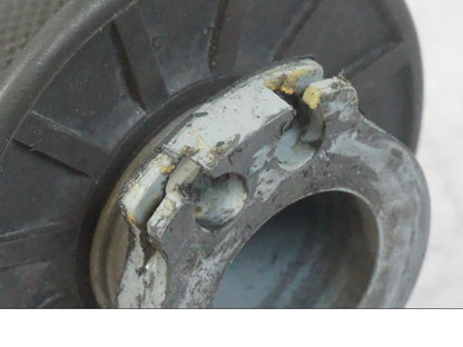 Baksidan på Gasrulle från en Kawasaki ZX-6R -2006 motorcykel.