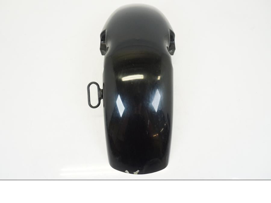 Snett uppifrån på Framskärm från en Honda CB 750 -2002 motorcykel.