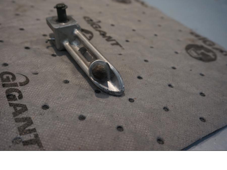 Höger sida på Fotpinne från en Suzuki GSX-R 1000 -2008 motorcykel.