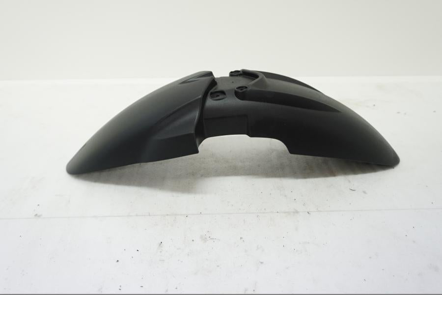 Baksidan på Framskärm från en BMW R 1200 GSA -2011 motorcykel.