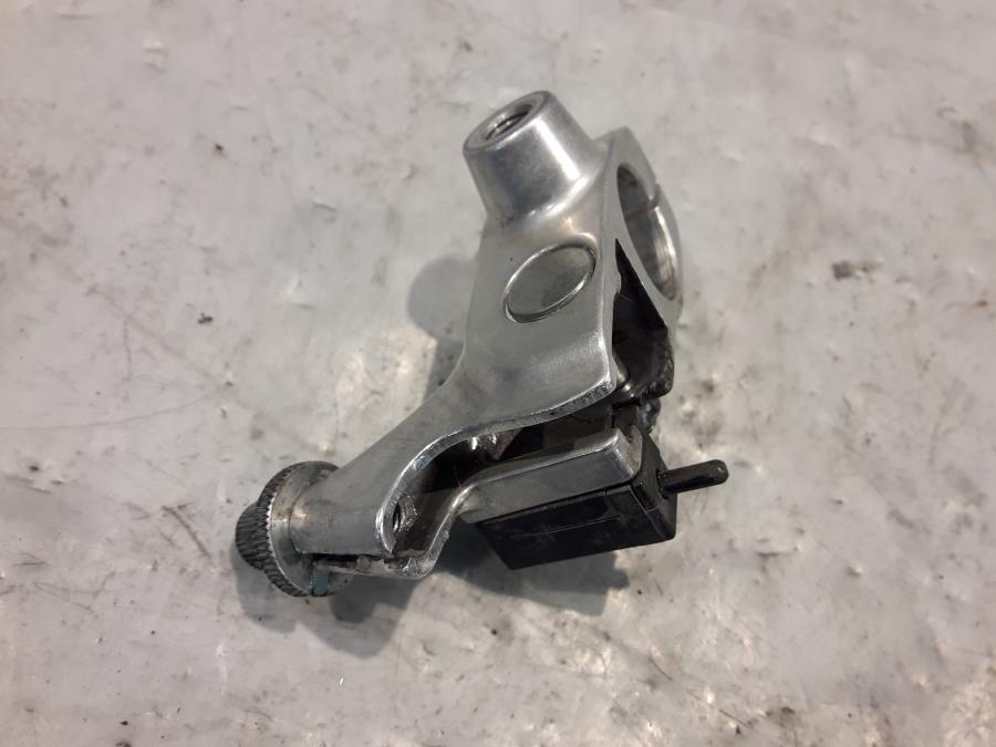 Framsidan på Kopplingsklo från en Suzuki VZ 800 -1999 motorcykel.