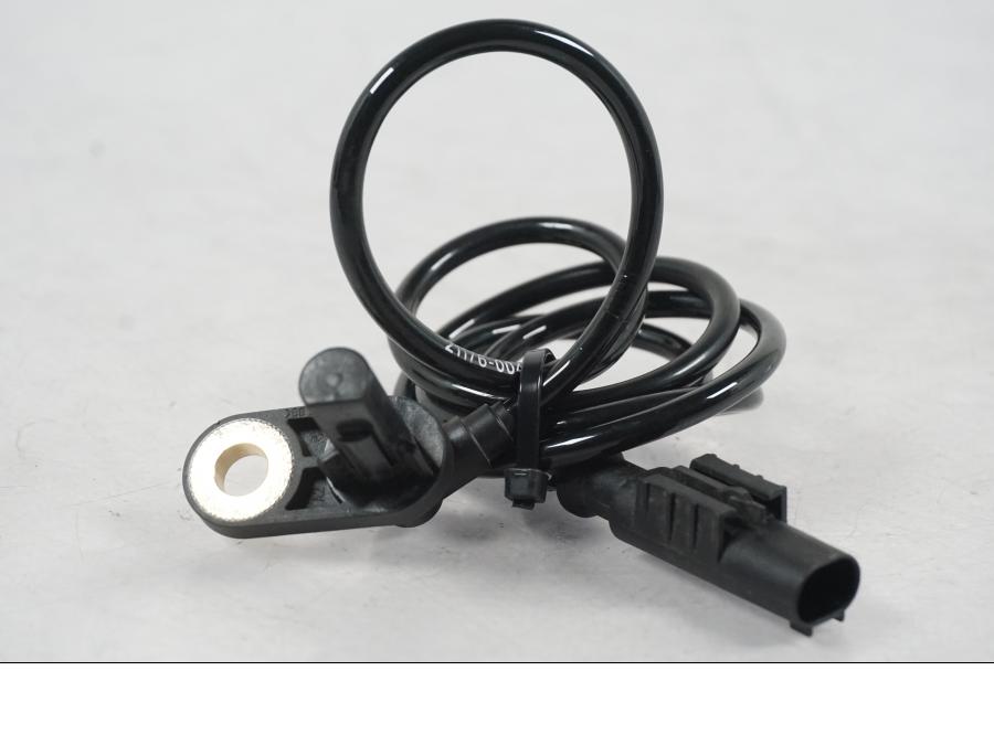 Framsidan på ABS givare från en Kawasaki ER-6N ABS -2010 motorcykel.