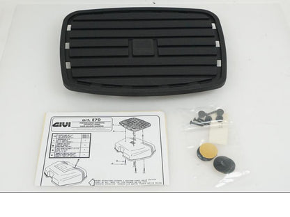 Framsidan på Pakethållare från en Universal Universal -0 moped.