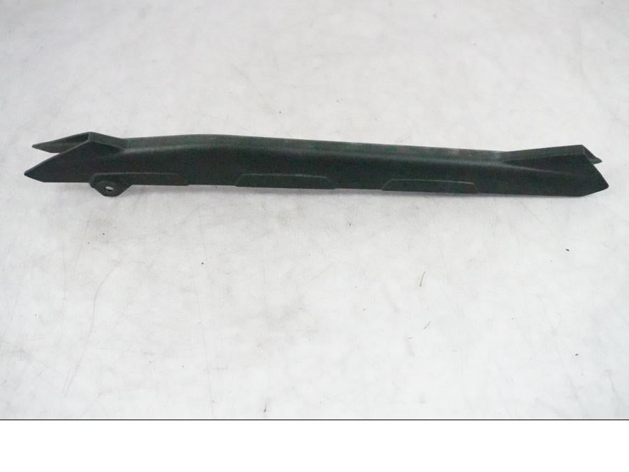 Baksidan på Plast från en BMW R 1250 GSA -2021 motorcykel.