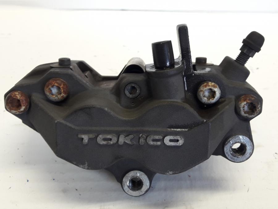 Framsidan på Bromsok från en Suzuki SV 1000 -2004 motorcykel.