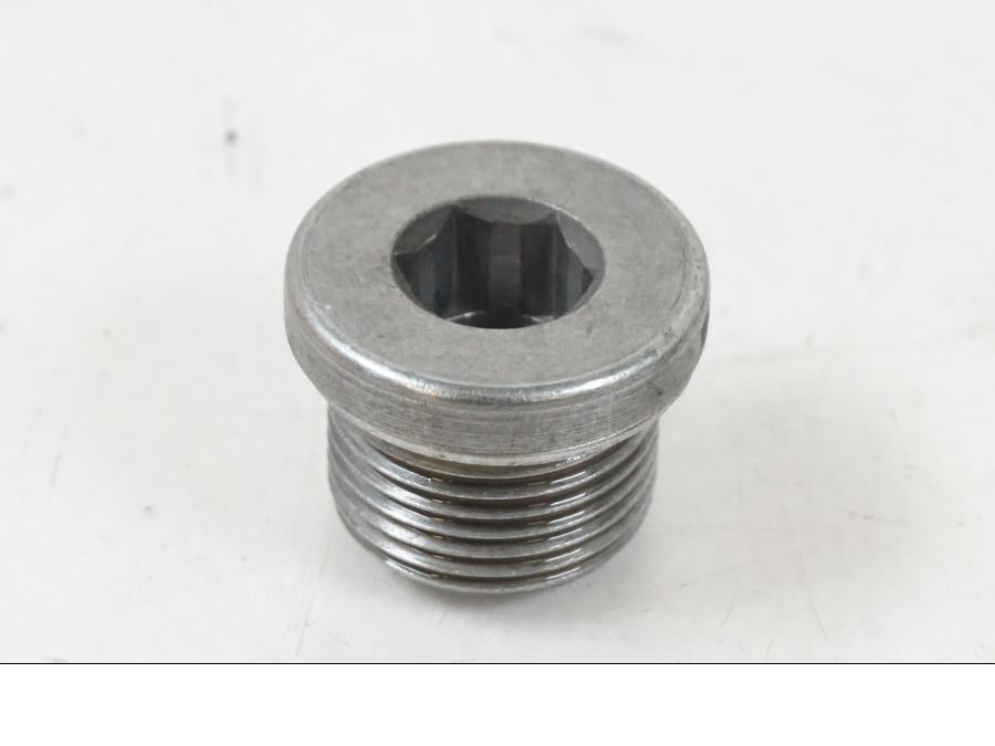 Framsidan på Oljelock från en BMW R 1250 GS -2021 motorcykel.