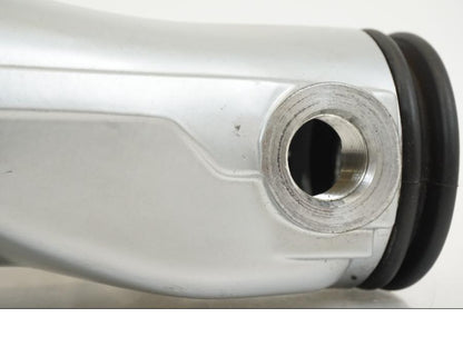 Höger sida på Sving från en BMW K 1200 LT -2004 motorcykel.