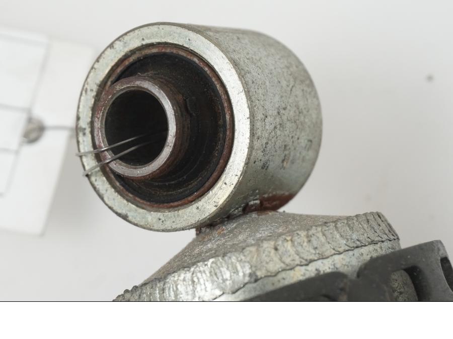 Höger sida på Stötdämpare från en Yamaha XJ 900 -1997 motorcykel.