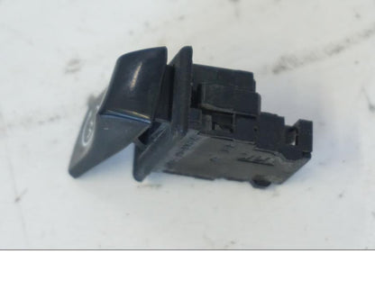 Snett uppifrån på Tryckknappsreglage från en Honda SH 300 A -2011 scooter.