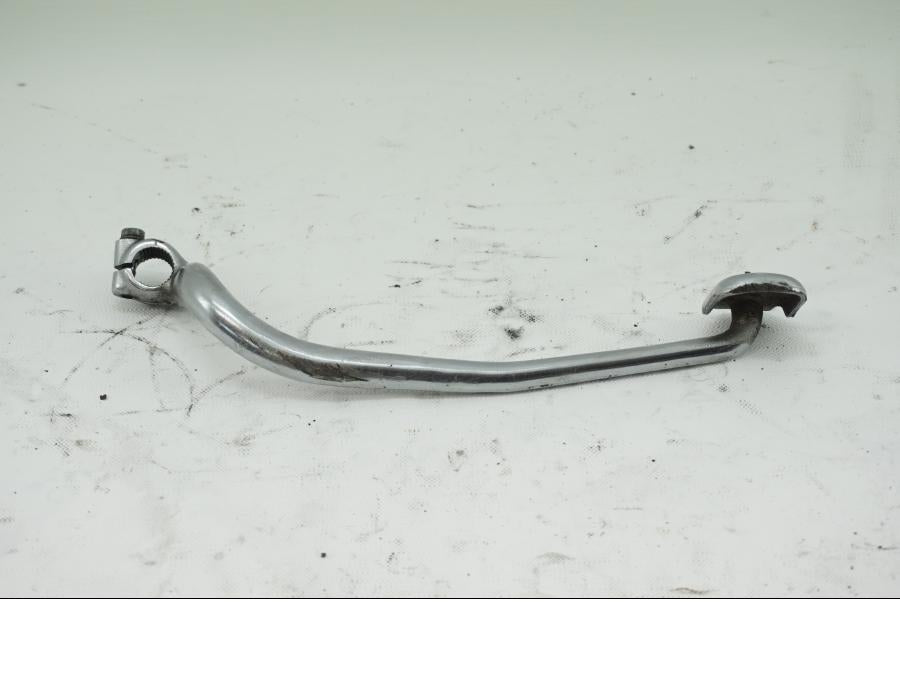 Framsidan på Bromspedal från en Yamaha SR 400 -1982 motorcykel.