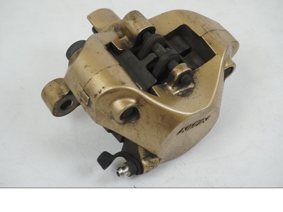 Baksidan på Bromsok från en Suzuki GSX-R 1000 -2003 motorcykel.