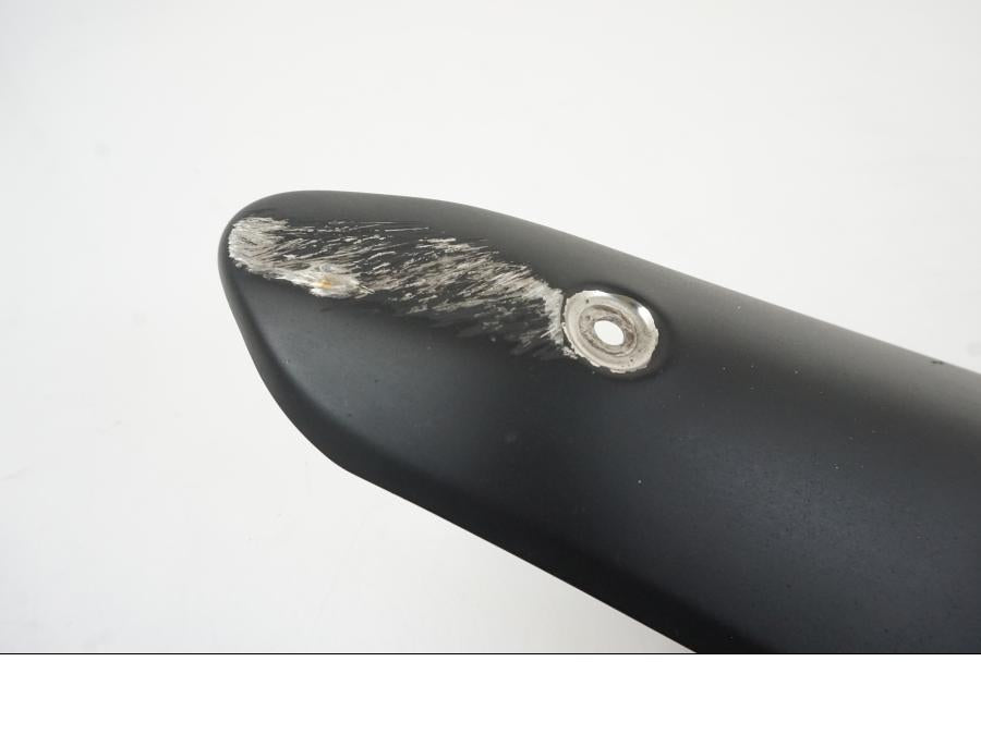 Baksidan på Värmeskydd från en KTM 1290 Super Duke -2016 motorcykel.