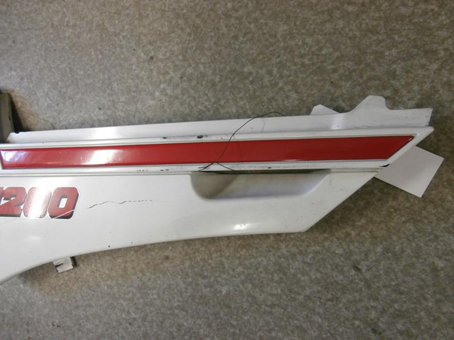 Höger sida på Sidopanel från en Yamaha FJ 1200 -1989 motorcykel.