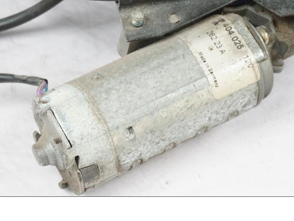 Höger sida på Vindrutemotor från en BMW K 1100 LT -1999 motorcykel.