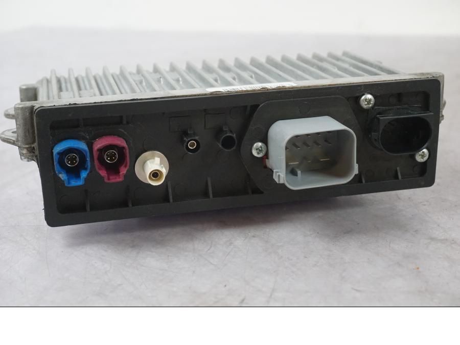 Extrabild1 på Radio från en BMW K 1600 GTL -2015 motorcykel.