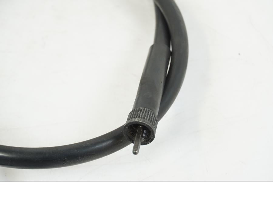 Baksidan på Hastighetsmätarvajer från en Yamaha FZR 1000 -1990 motorcykel.