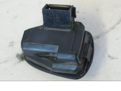 Vänster sida på Tryckknappsreglage från en Honda SH 300 A -2011 scooter.