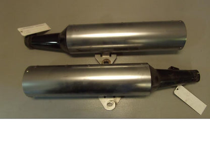 Framsidan på Ljuddämpare från en Kawasaki GPZ 500 -1991 motorcykel.