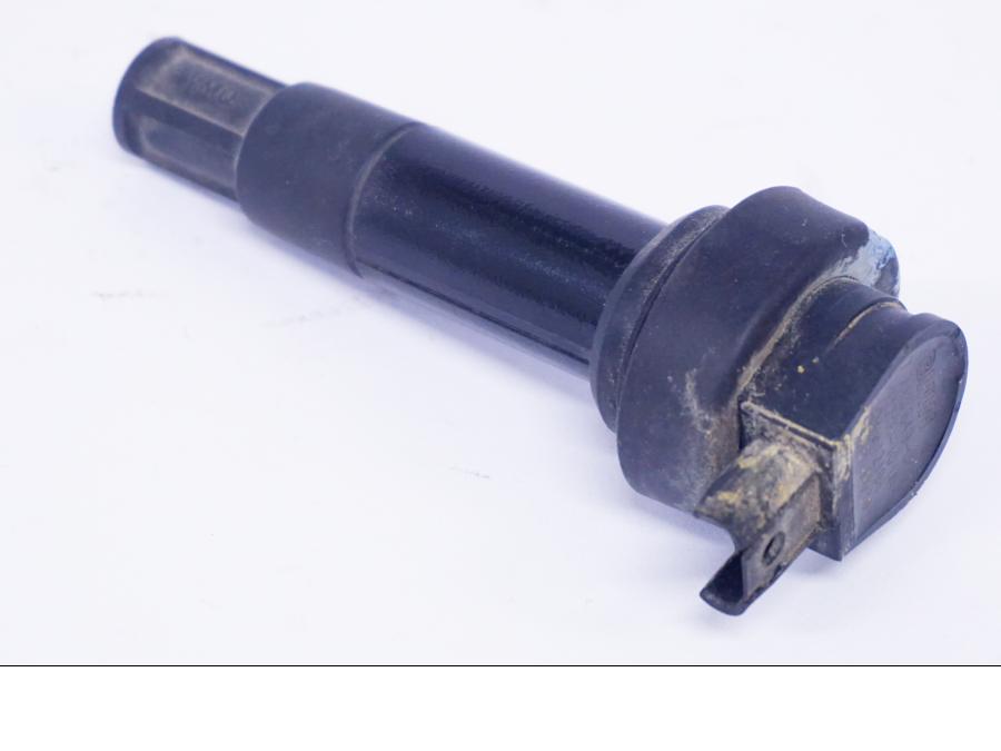 Framsidan på Tändspole från en BMW G 650 GS -2011 motorcykel.