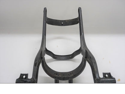 Vänster sida på Bakskärmstag från en Yamaha XVZ 1300 -1997 motorcykel.