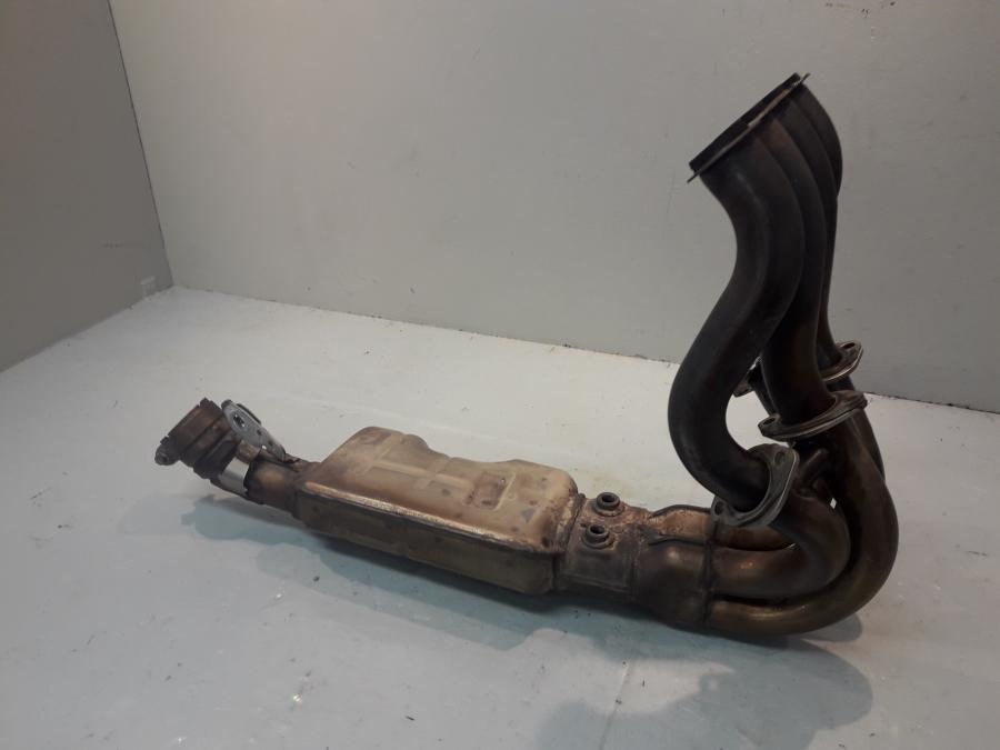 Framsidan på Grenrör från en Kawasaki ZX-6R -2008 motorcykel.