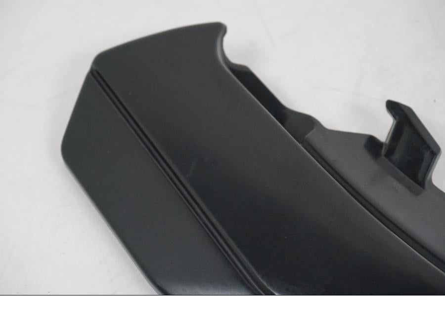 Höger sida på Sidopanel från en Kawasaki ER-6F -2016 motorcykel.