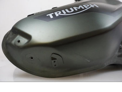 Vänster sida på Bensintank från en Triumph Tiger 900 Rally PRO -2022 motorcykel.